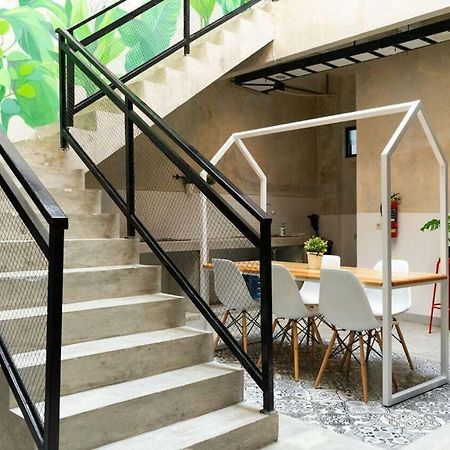 Fybed Apart otel Semarang Dış mekan fotoğraf