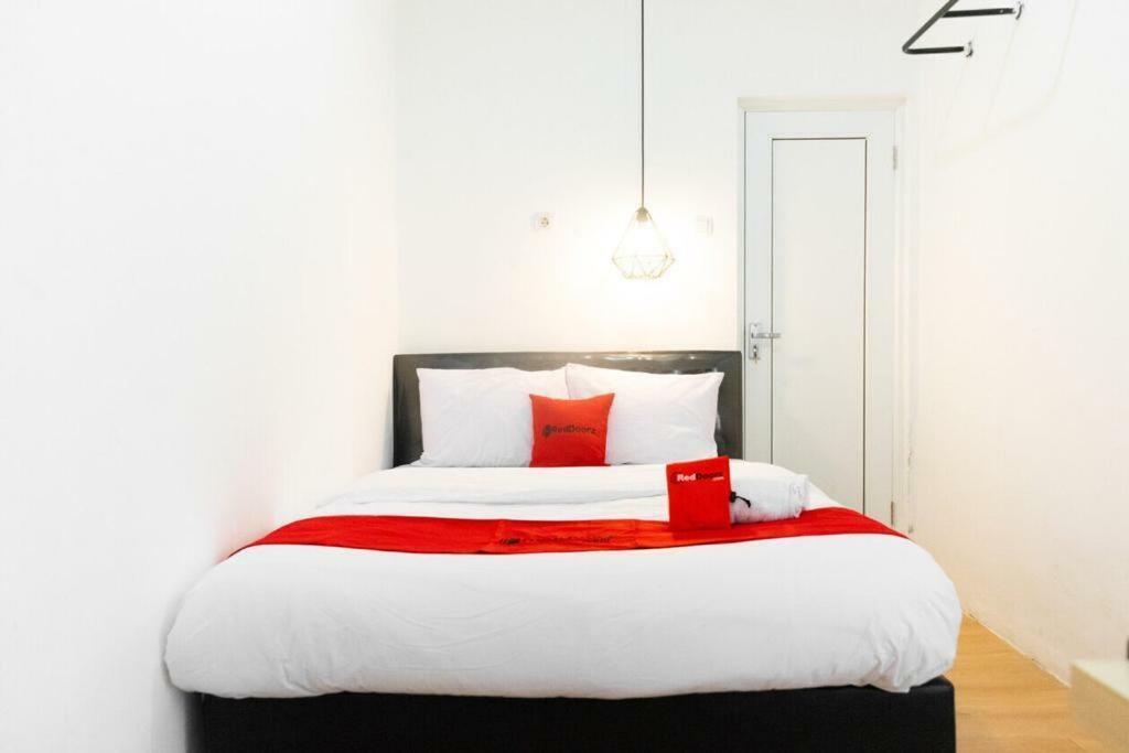 Fybed Apart otel Semarang Dış mekan fotoğraf