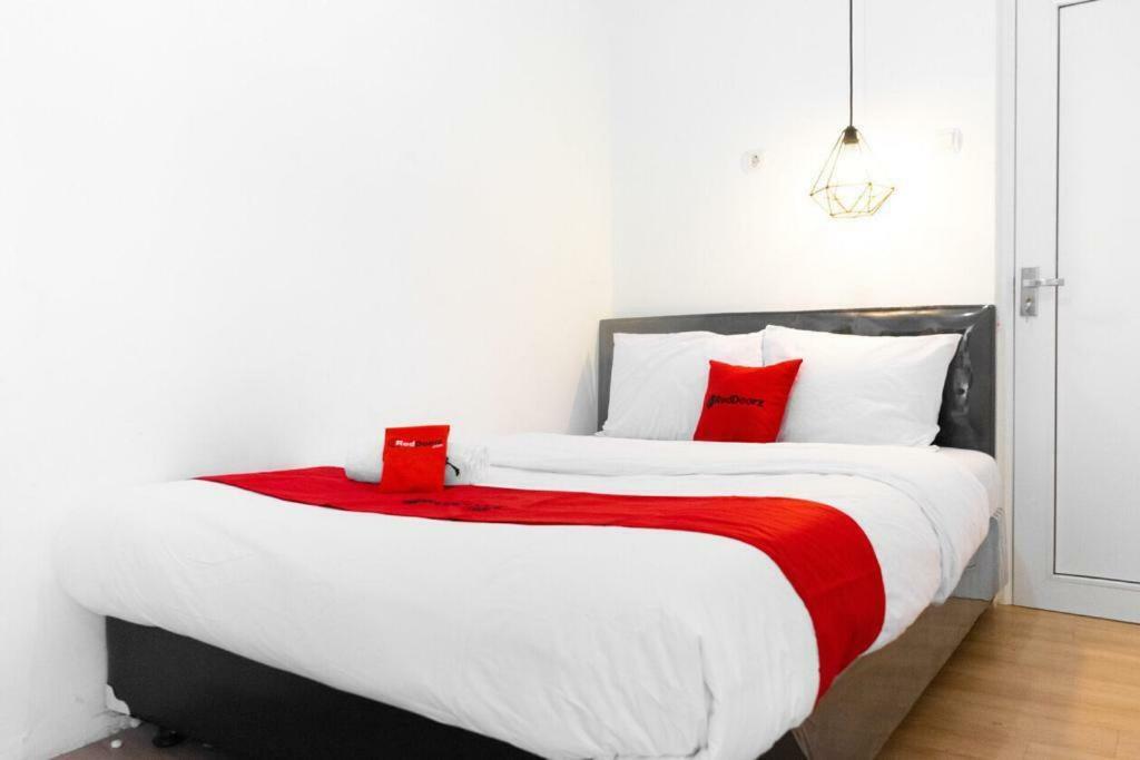 Fybed Apart otel Semarang Dış mekan fotoğraf