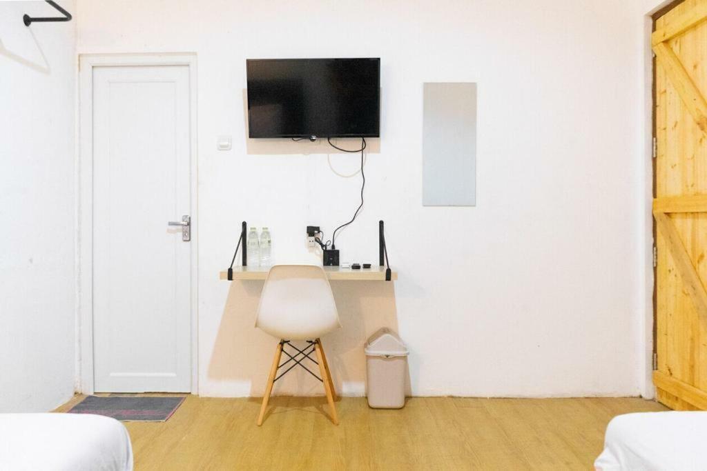 Fybed Apart otel Semarang Dış mekan fotoğraf